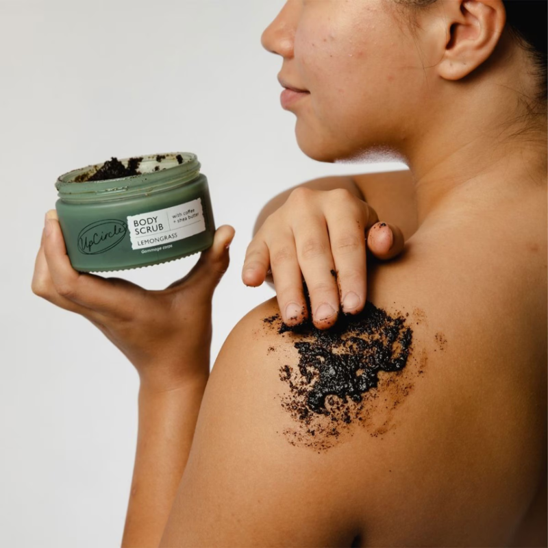 UpCircle Coffee Body Scrub with Lemongrass 200ml - Image 3