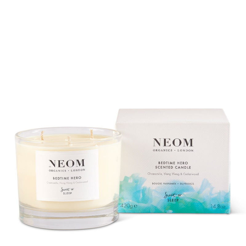 NEOM Organics London Bedtime Hero Scented Candle 420g - Image 2