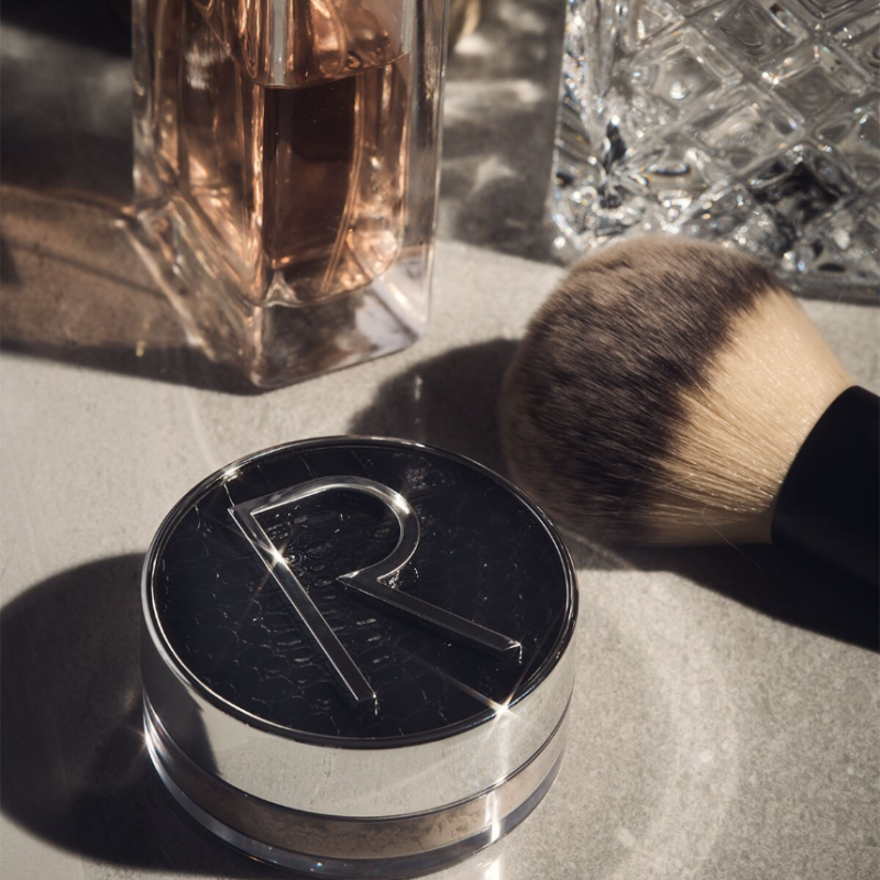 Rodial Glass Powder 18g - Image 4