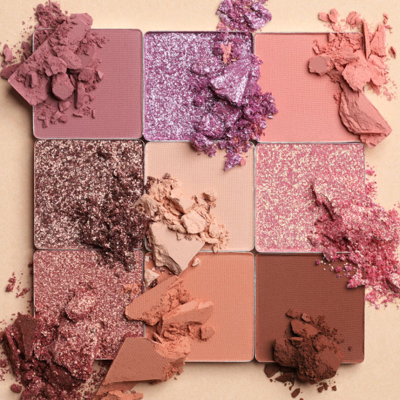 Huda Beauty Nude Obsessions Eyeshadow Palette Light 9.9g - Image 4