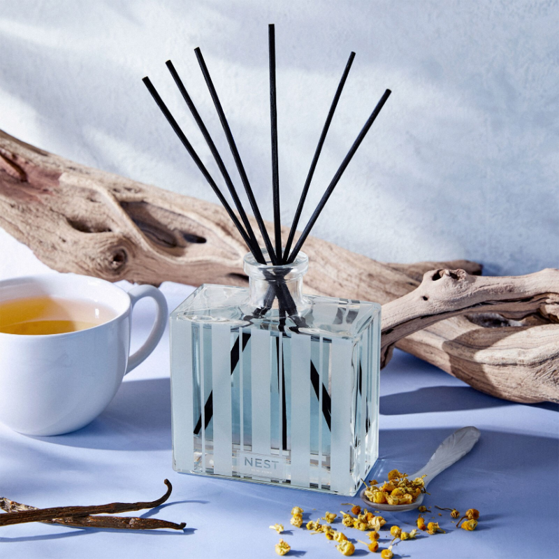 NEST New York Driftwood & Chamomile Reed Diffuser 175ml - Image 3