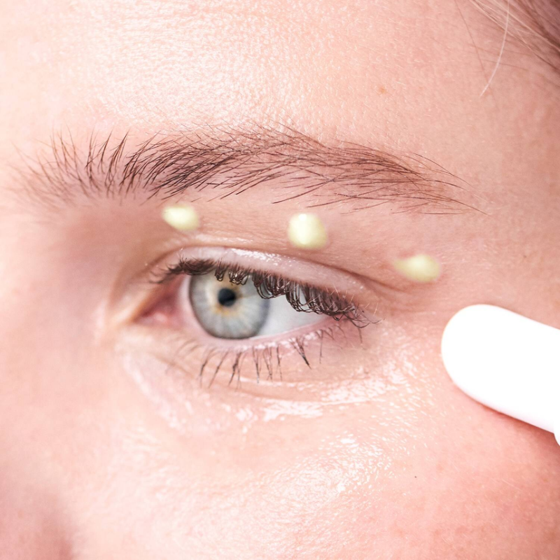 SUNDAY RILEY 5 Stars Retinoid + Niacinamide Serum - anti aging eye serum RETINOID 5 STARS + NIACINAMIDE EYE SERUM - Image 4