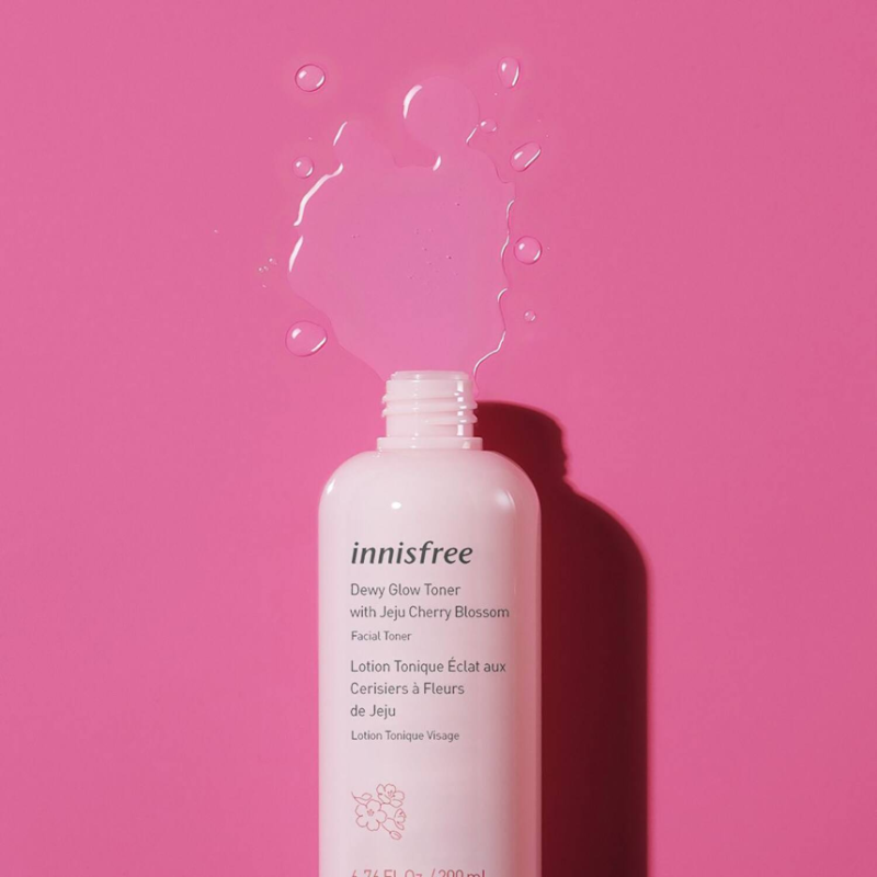 INNISFREE Dewy Glow Toner with Jeju Cherry Blossom 200ml - Image 2