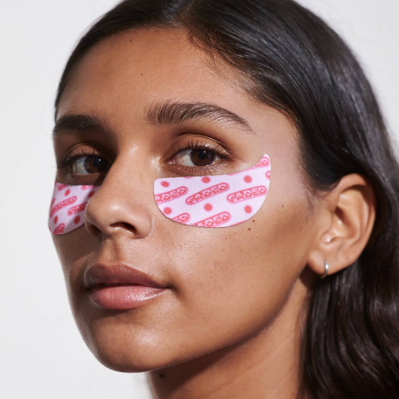 TOPICALS Faded Under Eye Mask 6 Pack - Image 4