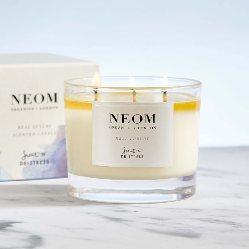 Neom Real Luxury™ Scented Candle (3 Wicks) 420g - Image 3