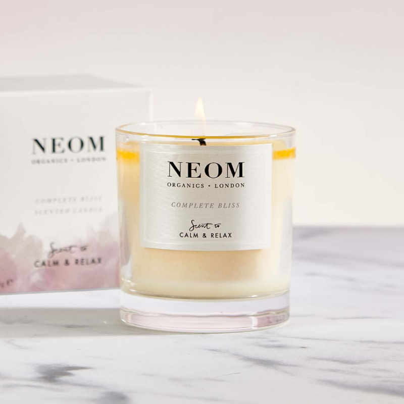 Neom Complete Bliss™ Scented Candle (1 Wick) 185g - Image 3