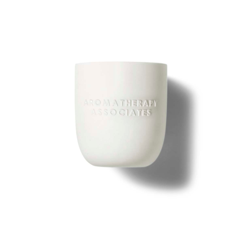 Aromatherapy Associates Rose Candle 200g - Image 3