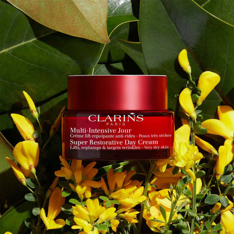 Clarins Super Restorative Day Cream Very Dry Skin 50ml - Image 5