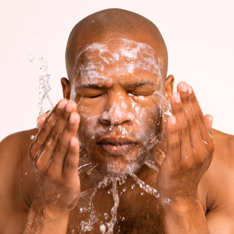 Dr Dennis Gross Alpha Beta® AHA/BHA Daily Cleansing Gel 225ml - Image 3