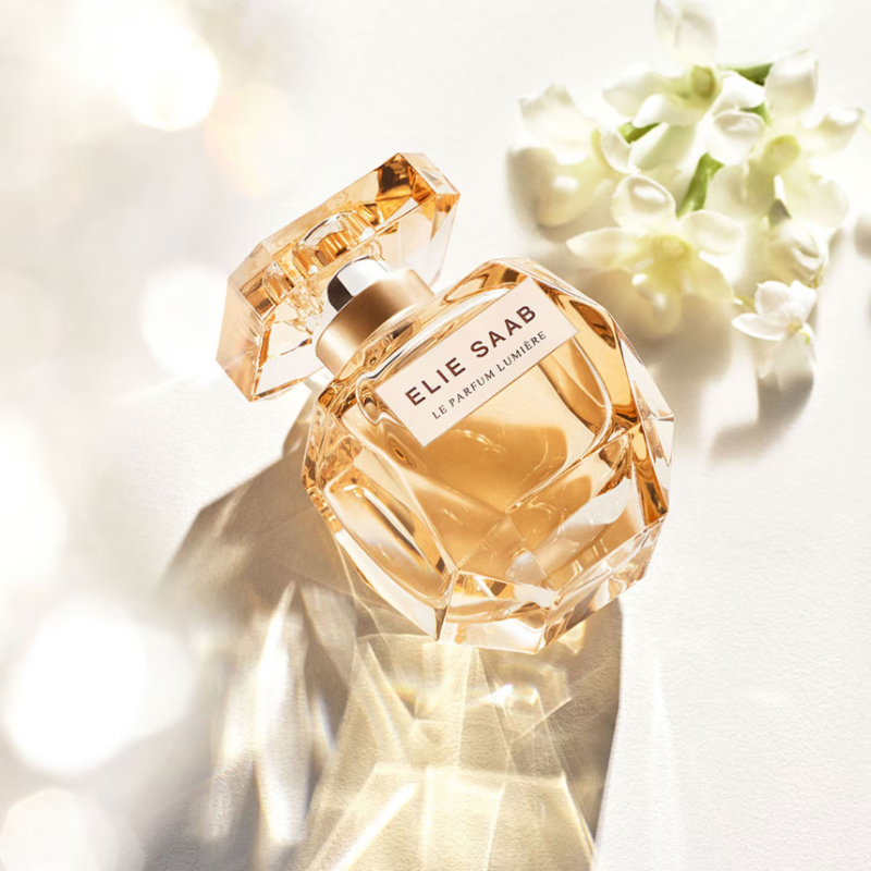 Elie Saab Le Parfum Lumière Eau de Parfum 30ml - Image 4