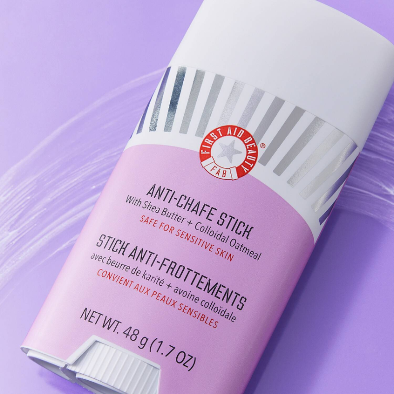 FIRST AID BEAUTY Anti-chafe stick – Stick with Shea Butter + Colloidal Oatmeal 48g - Image 2