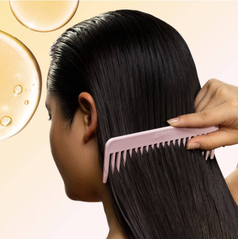 GISOU Honey Infused Leave In Conditioner  150ml - Image 2
