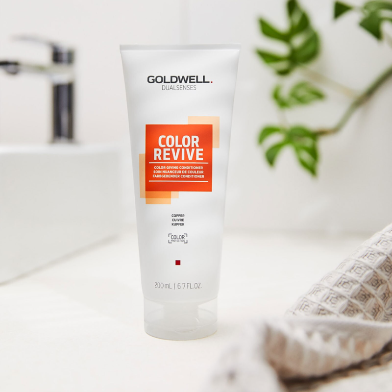Goldwell Dualsenses Color Revive Color Giving Conditioner Copper 200ml - Image 2
