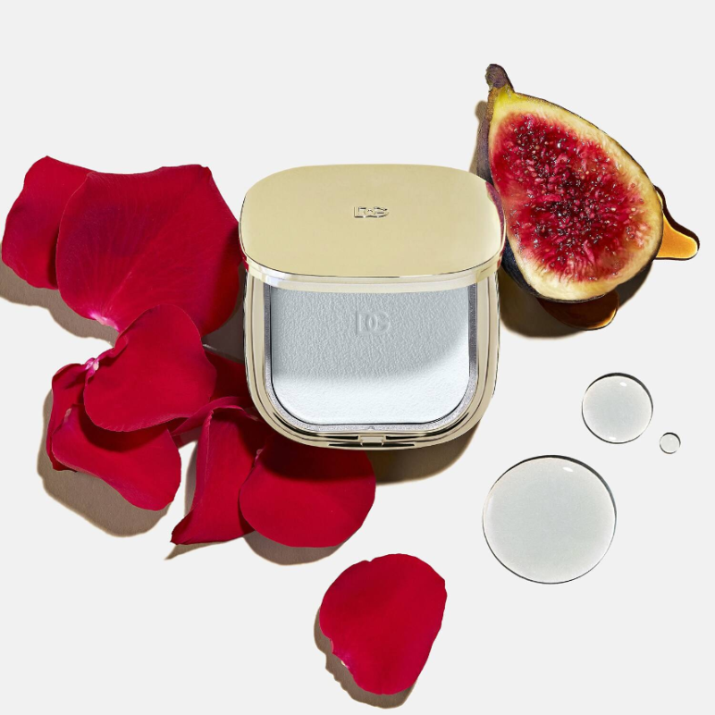 DOLCE & GABBANA  Fig Skin Perfector Shine Control Blurring Powder 6.5g - Image 4
