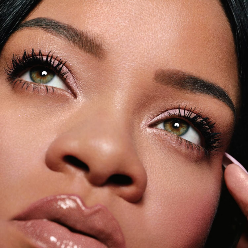 FENTY BEAUTY Mini Hella Thicc Volumizing Mascara 6.5ml - Image 2