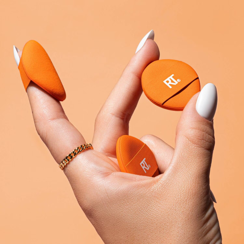REAL TECHNIQUES Mini Miracle Concealer Puff - Image 3