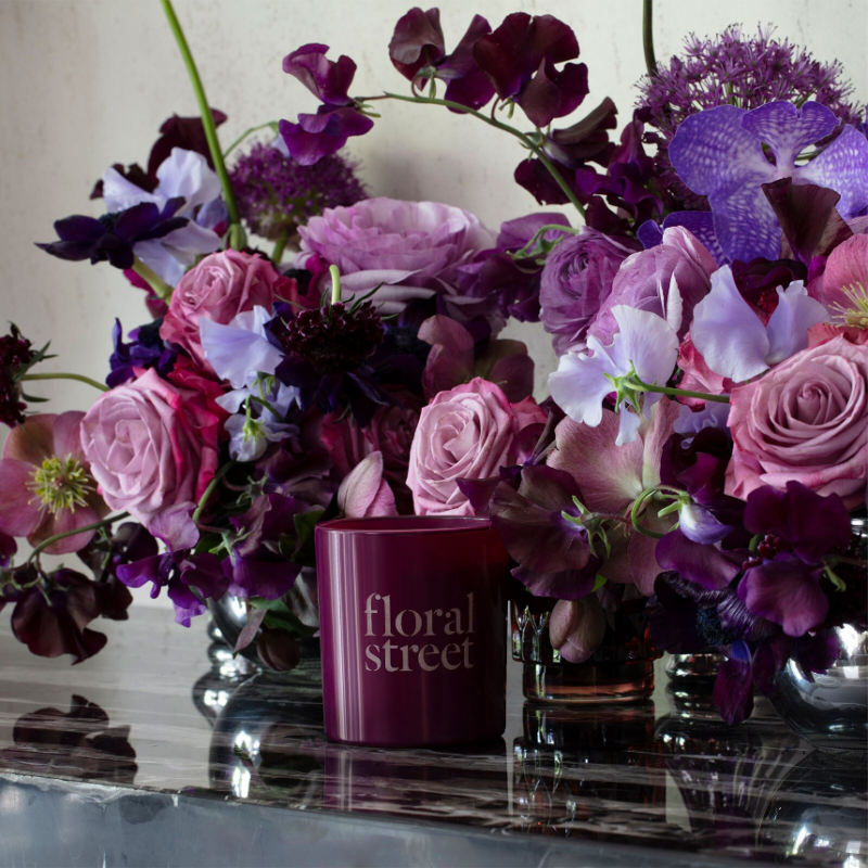 Floral Street Santal Candle 200g - Image 5