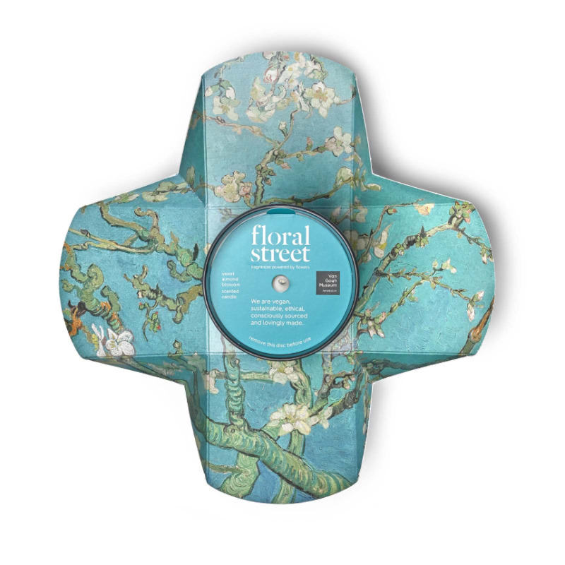 Floral Street Sweet Almond Blossom Candle 200g - Image 3