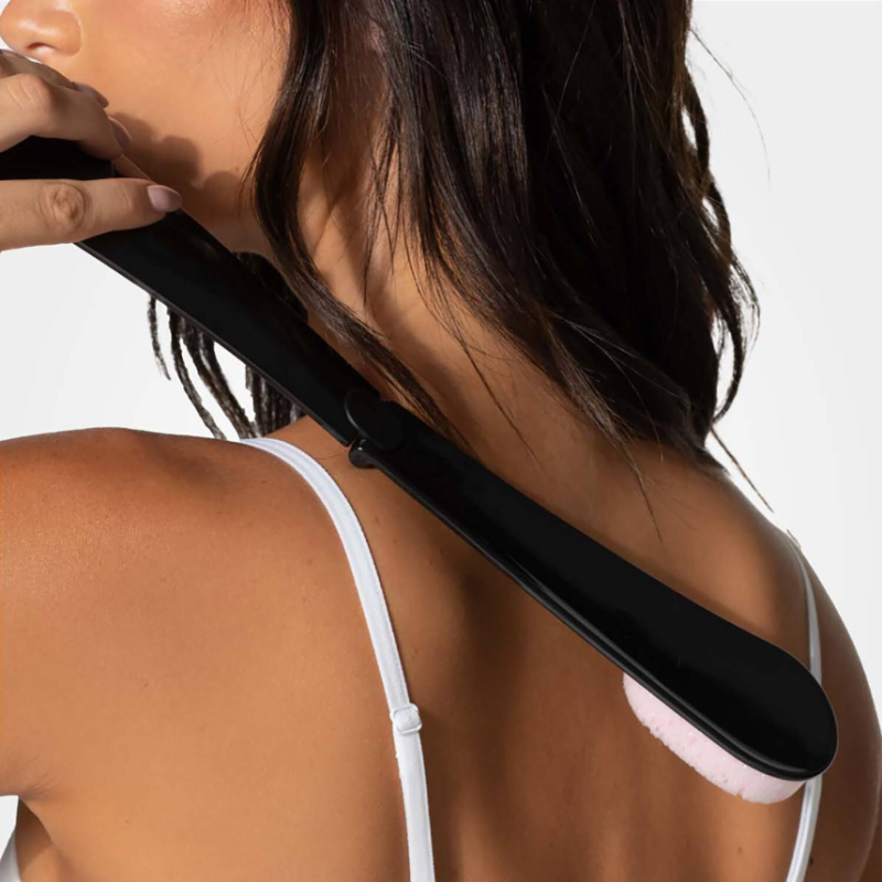 LOVING TAN Easy To Reach Back Applicator - Image 2