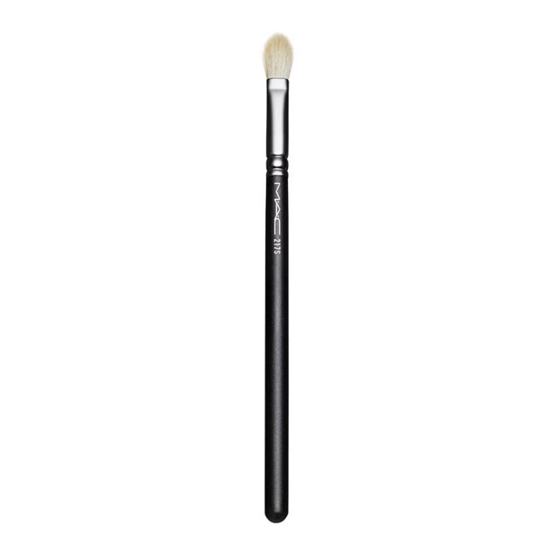 M.A.C 217s Blending Brush Brush