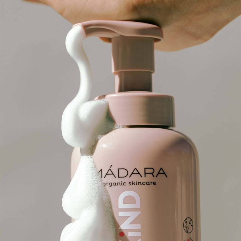 MADARA Kind Wash Foam 300ml - Image 3