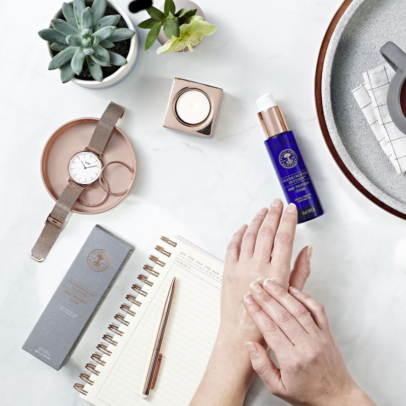 Neal's Yard Remedies Frankincense Intense™ Hand Treatment Serum 50ml - Image 3
